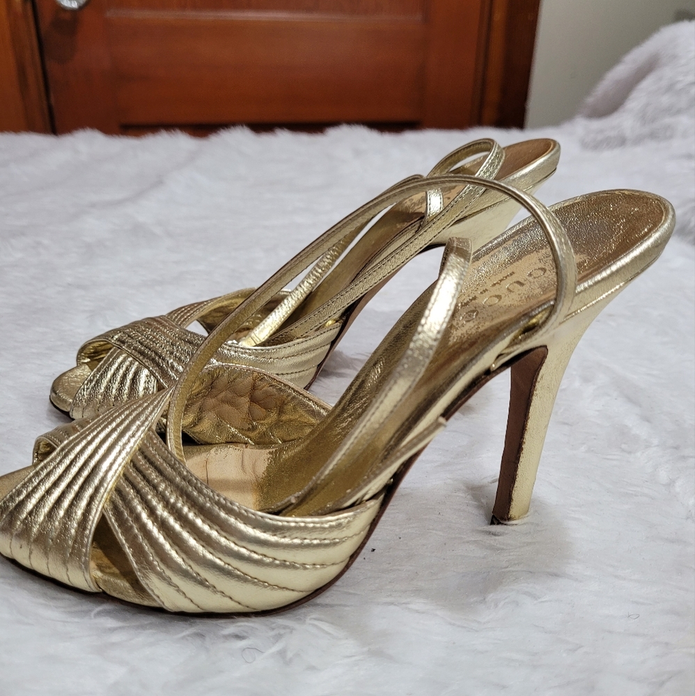 ♥️Auth GUCCI sandals Sexy Elegant heel shoe sz 34C ♥️ - Picture 4 of 16